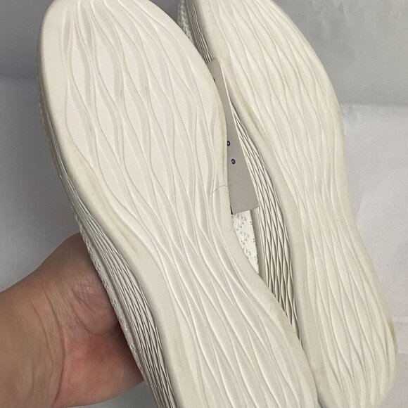 💚Women's Walking Shoes - Mesh Slip on Sneaker Knit Round Toe Casual Memory Foam - Picture 3 of 10